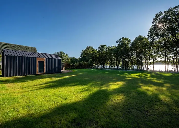 Holliday Деревянный коттедж